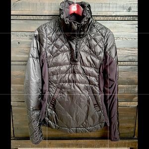 Lululemon what the fluff pullover. Black. Size 4. GUC.